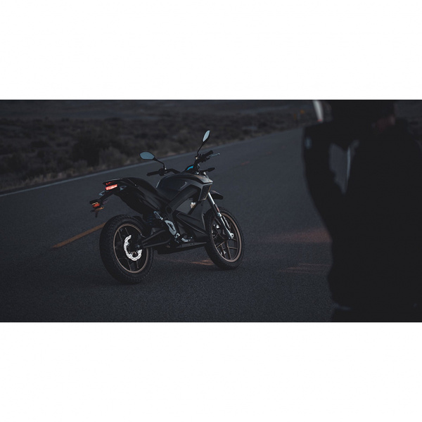 Электромотоцикл Zero DSR