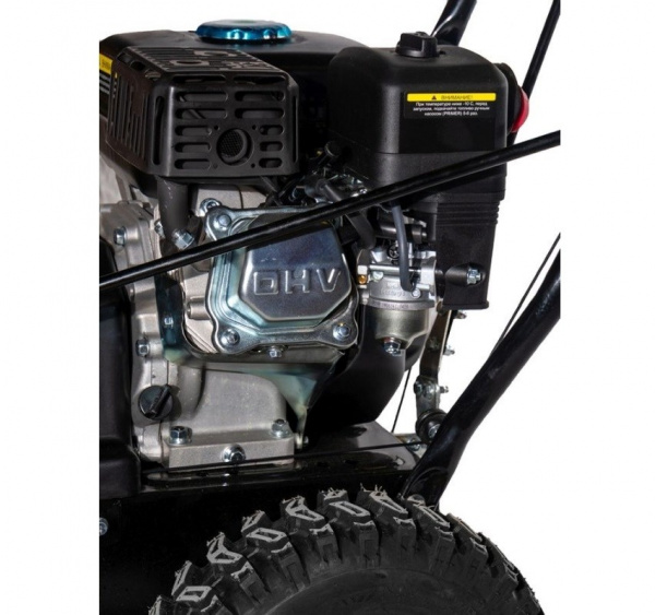 Бензиновый снегоуборщик Huter SGC 4800B
