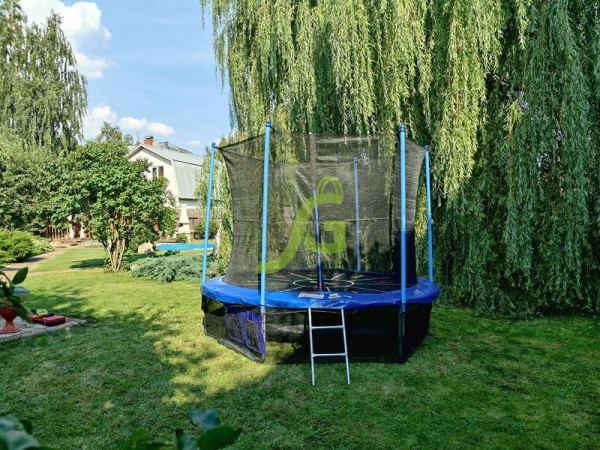 Батут с защитной сеткой IgraGrad Classic 305 см (10ft)