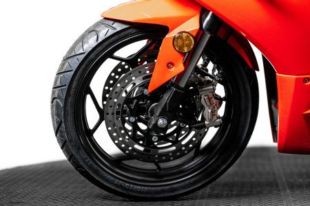 Электромотоцикл SE Panigale