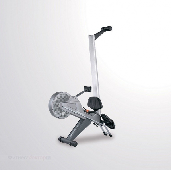 Гребной тренажер AeroFIT R700
