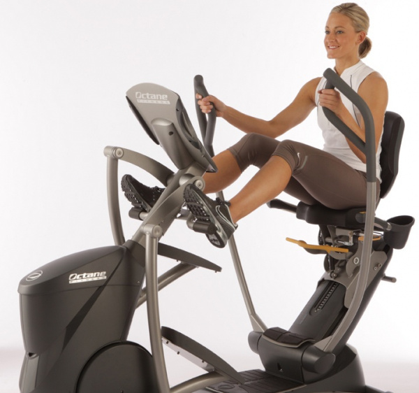 Эллиптический тренажер Octane Fitness xR6000