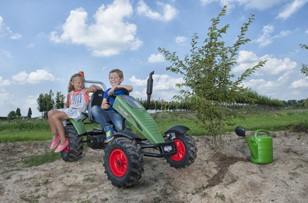 Веломобиль Berg Fendt E-BFR