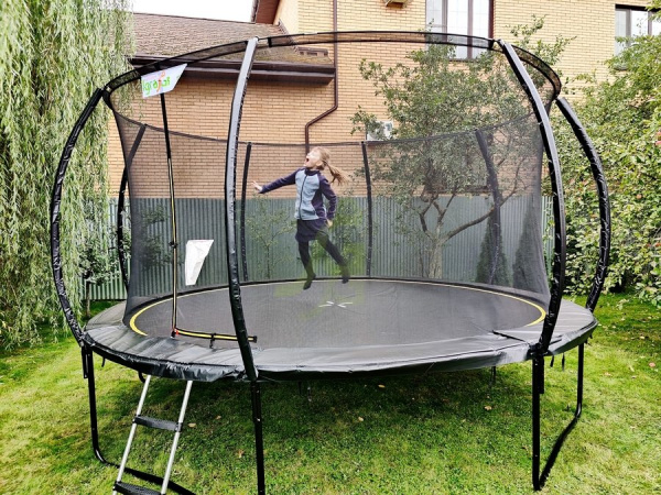 Батут с защитной сеткой IgraGrad Premium 427 см (14ft)